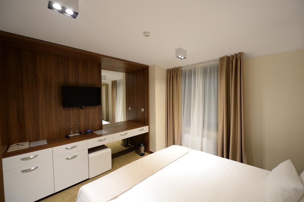 Hotel Hedonic Belgrade Exterior photo