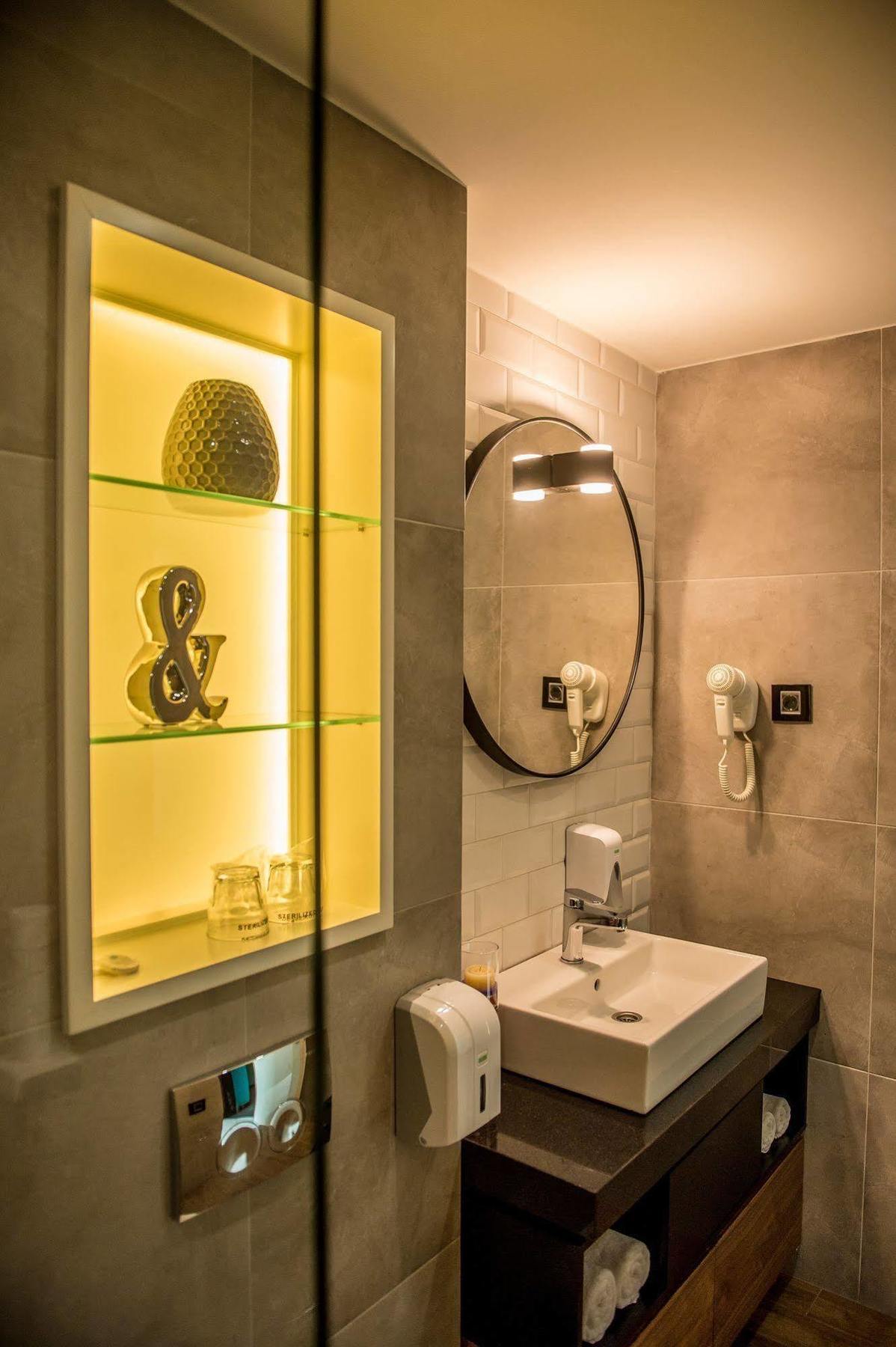 Hotel Hedonic Belgrade Exterior photo